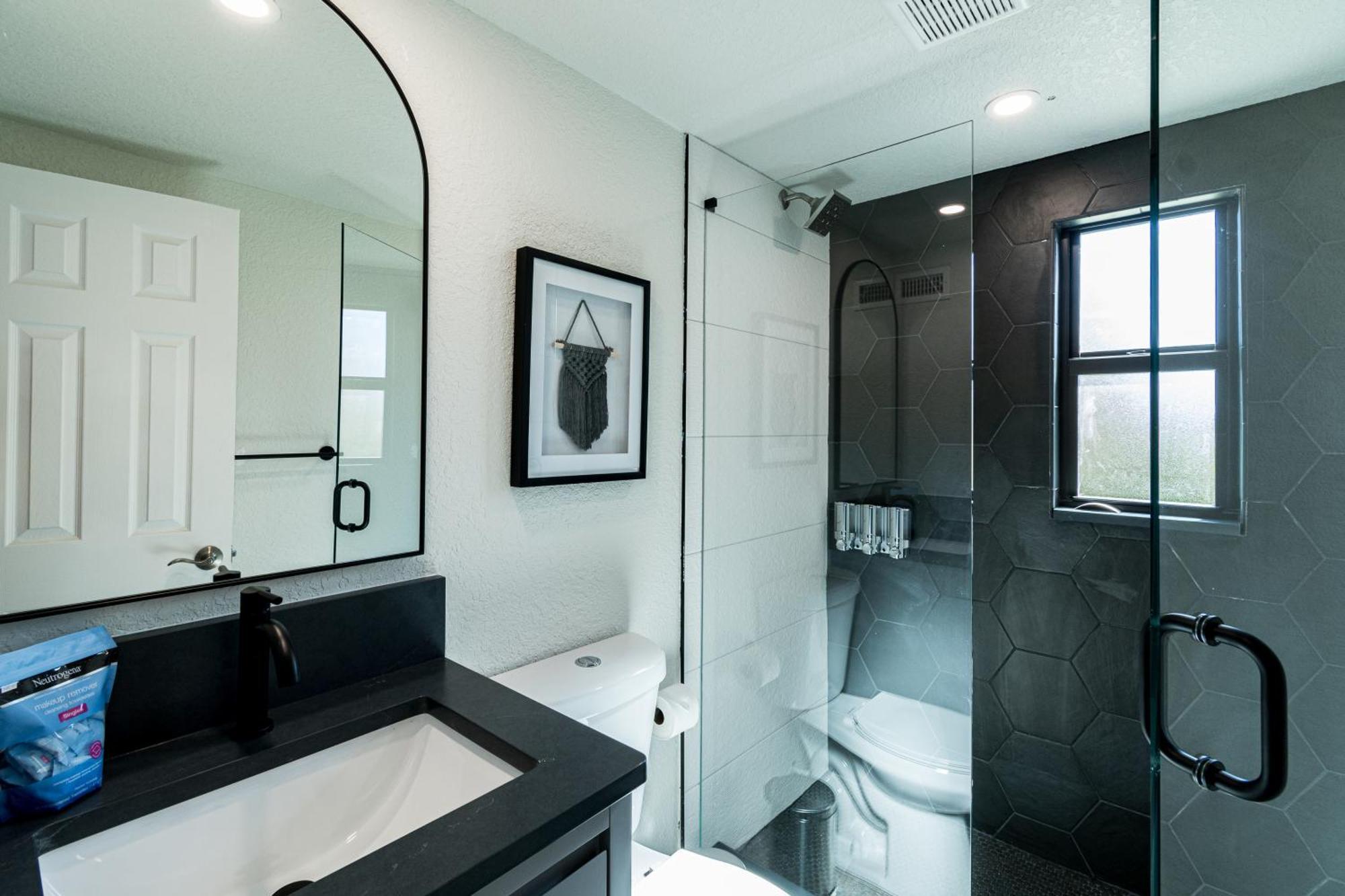 400 South Aparthotel Коко Бийч Екстериор снимка